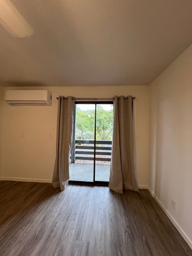 San Andreas Apartment: 342 E. St. Charles Street