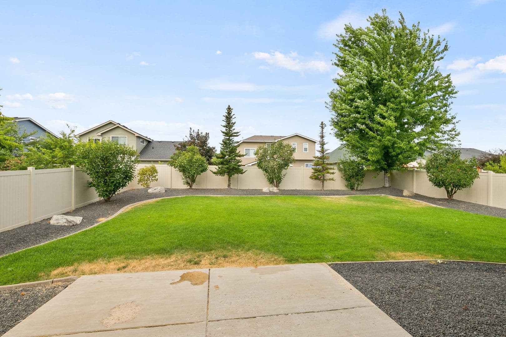 Liberty Lake House: 1699 N Winrock St