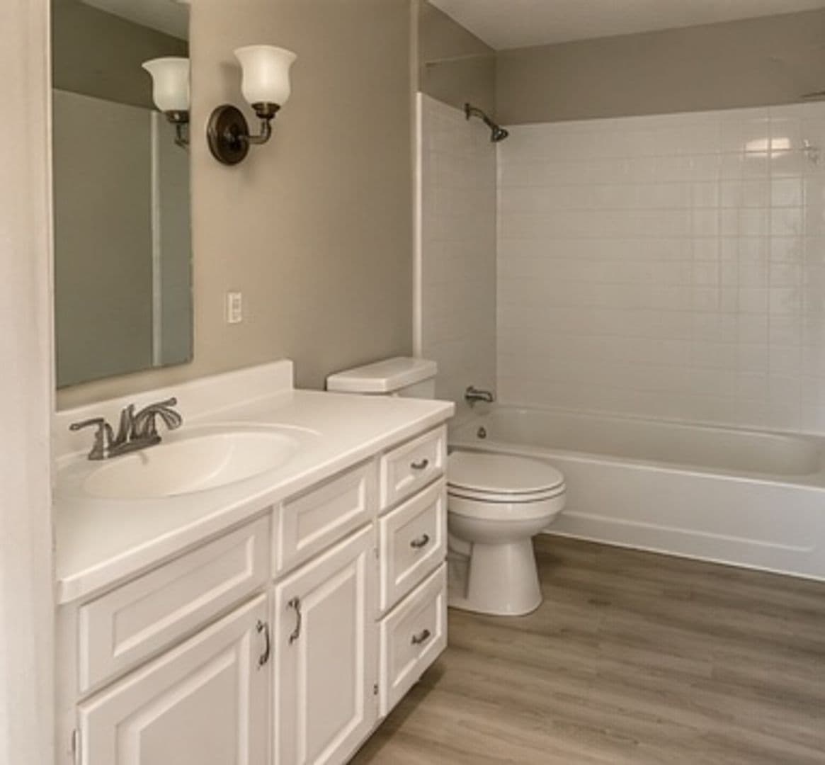 Bethany Apartment: 7301 NW 23rd St