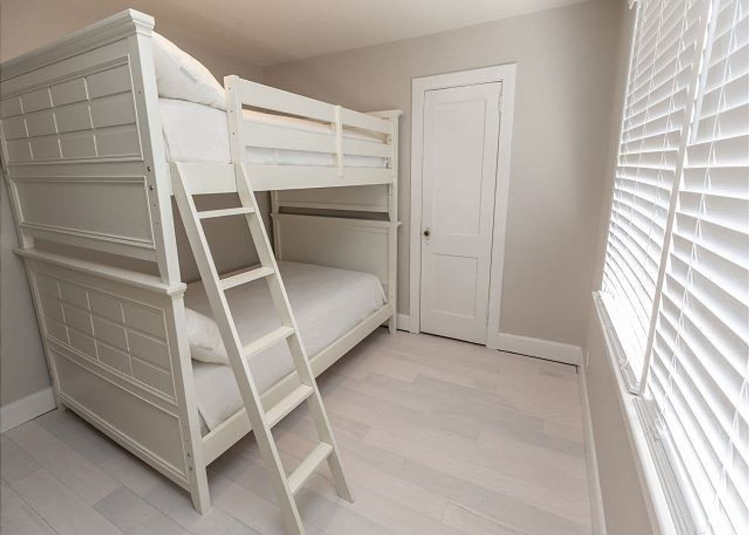 Virginia Beach Apartment: 34th Street