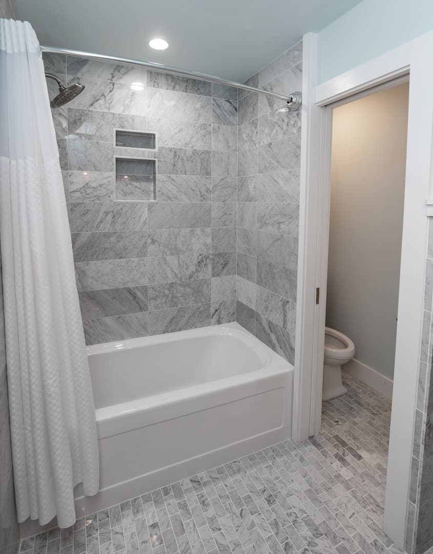 Virginia Beach Apartment: 34th Street