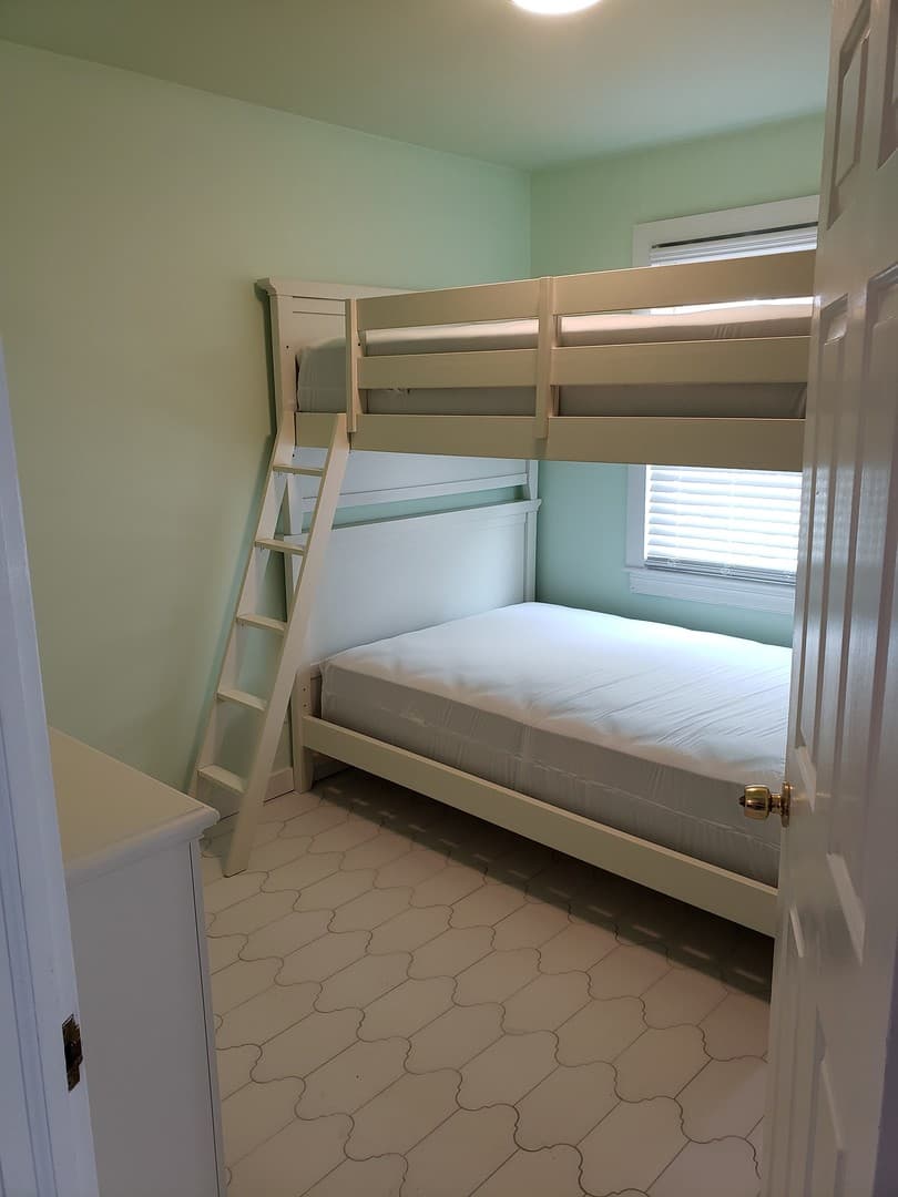 Virginia Beach Apartment: 34th Street