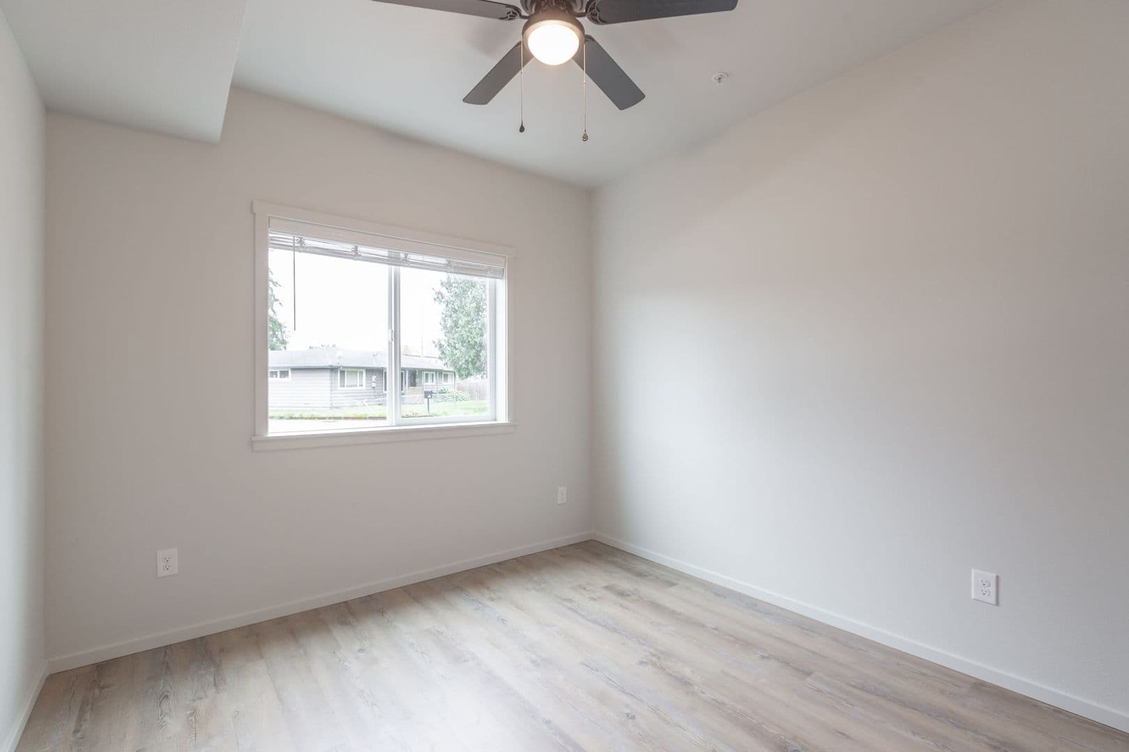 Vancouver Apartment: 4202 NE Morrow Rd.