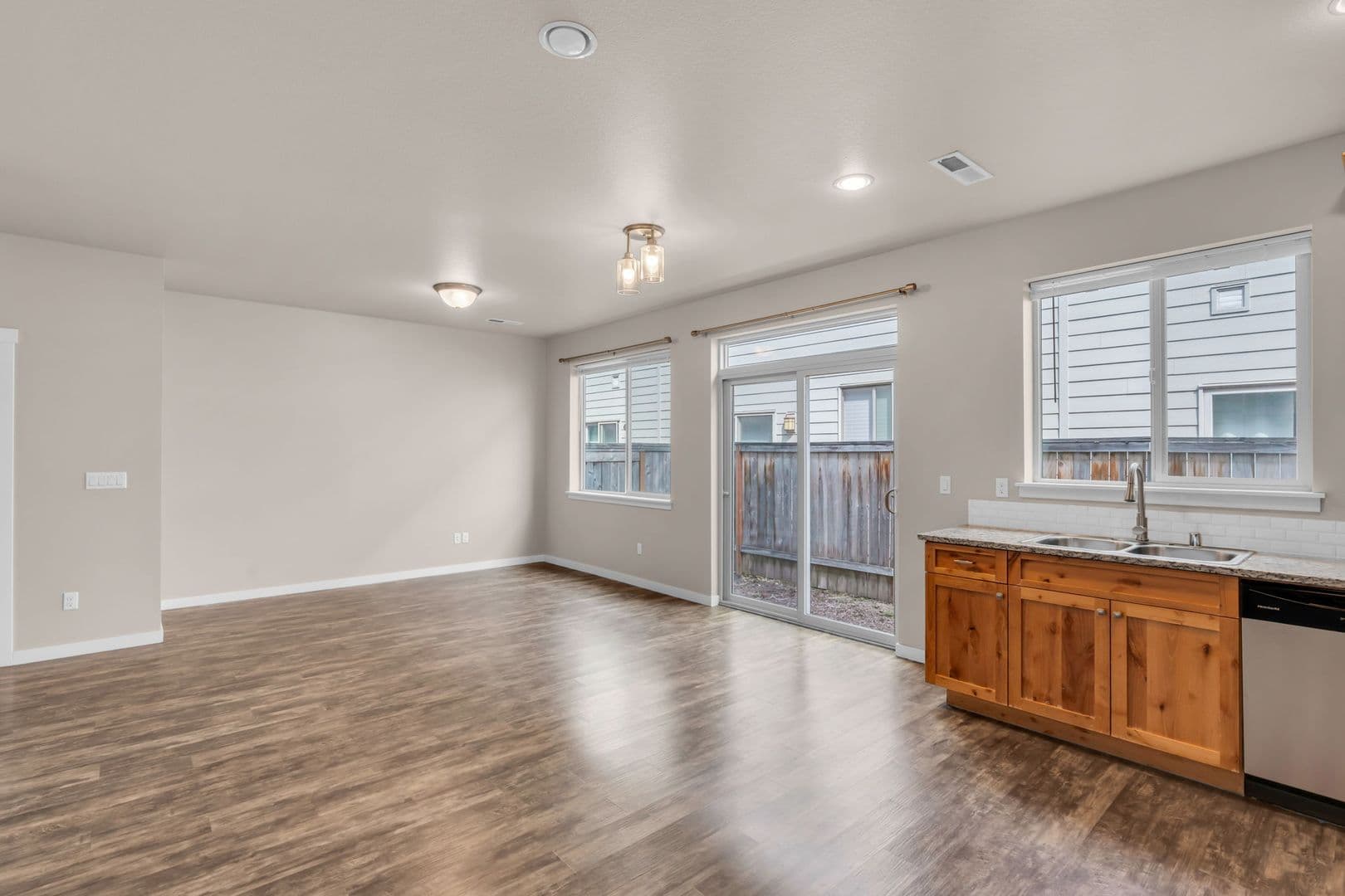 Vancouver House: 1322 NE 82nd Drive