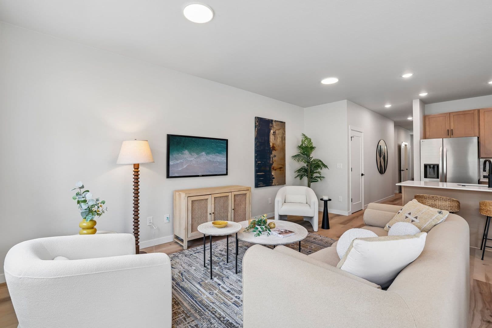 Vancouver Apartment: 6807 NE 15th