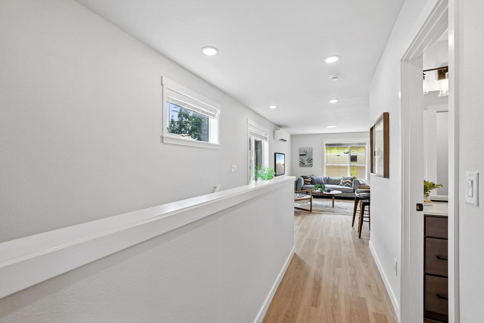 Vancouver Apartment: 6807 NE 15th