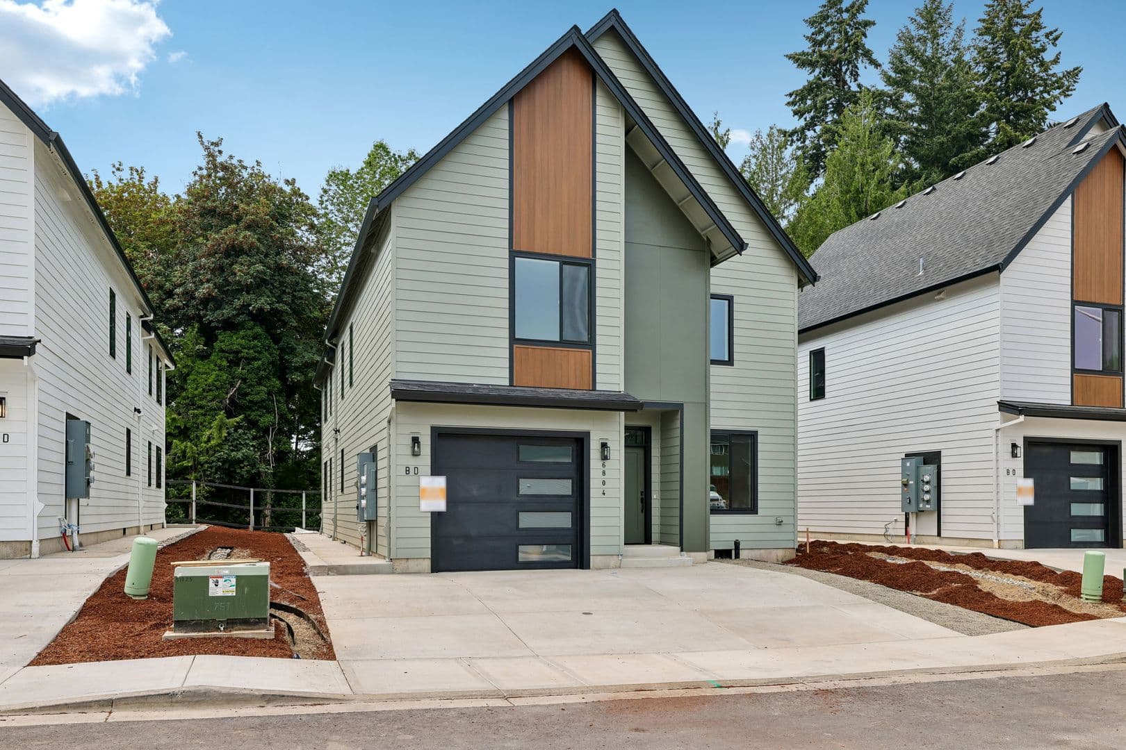 Vancouver Apartment: 6807 NE 15th