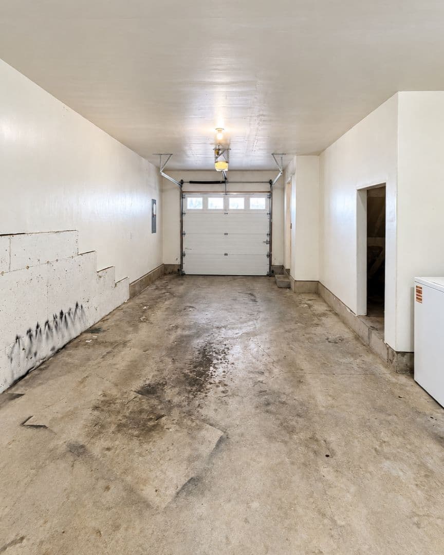 Portland Apartment: 12200 SE Ramona Street