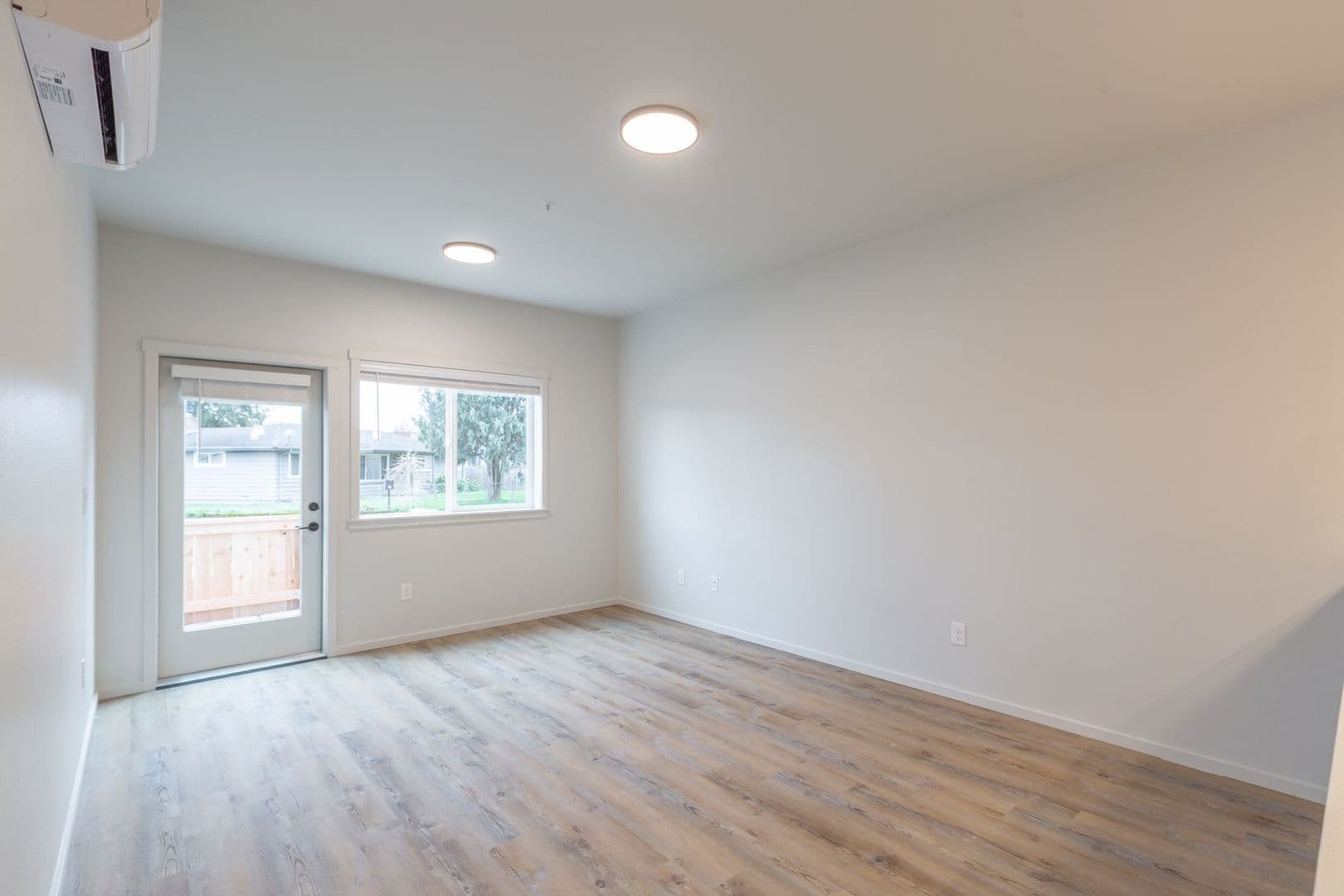 Vancouver Apartment: 4202 NE Morrow Rd.