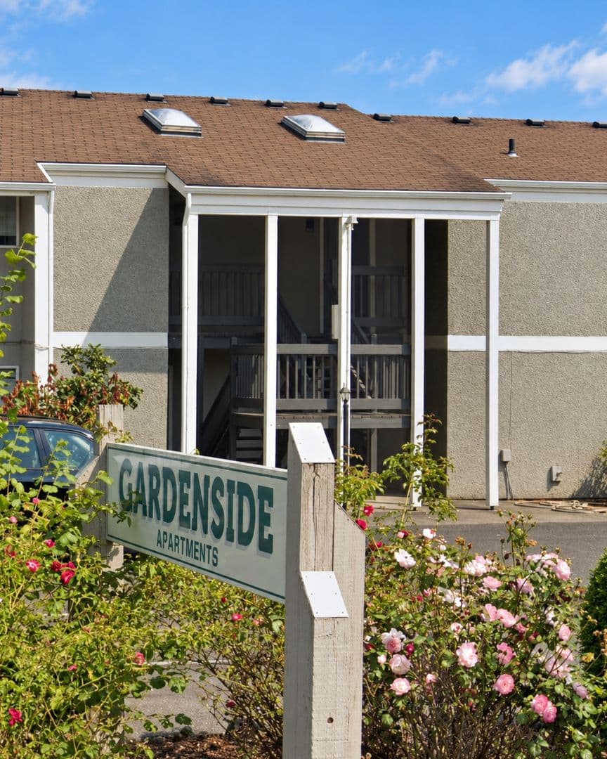 Battle Ground Apartment: 117 NE Clark Ave.