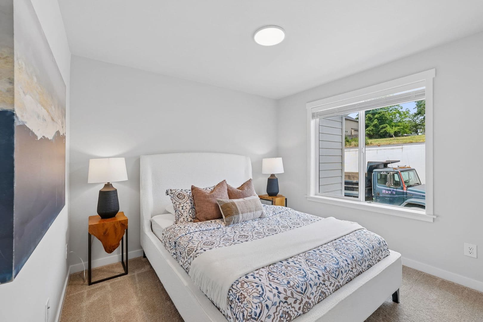 Vancouver Apartment: 6807 NE 15th