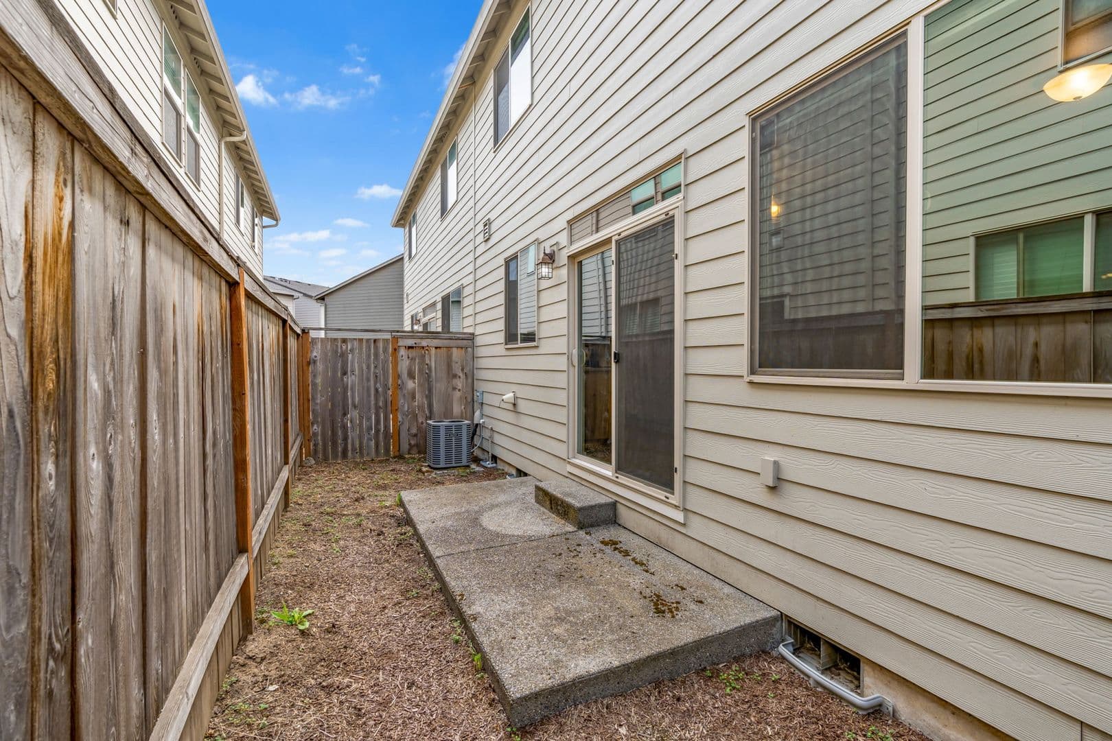 Vancouver House: 1322 NE 82nd Drive
