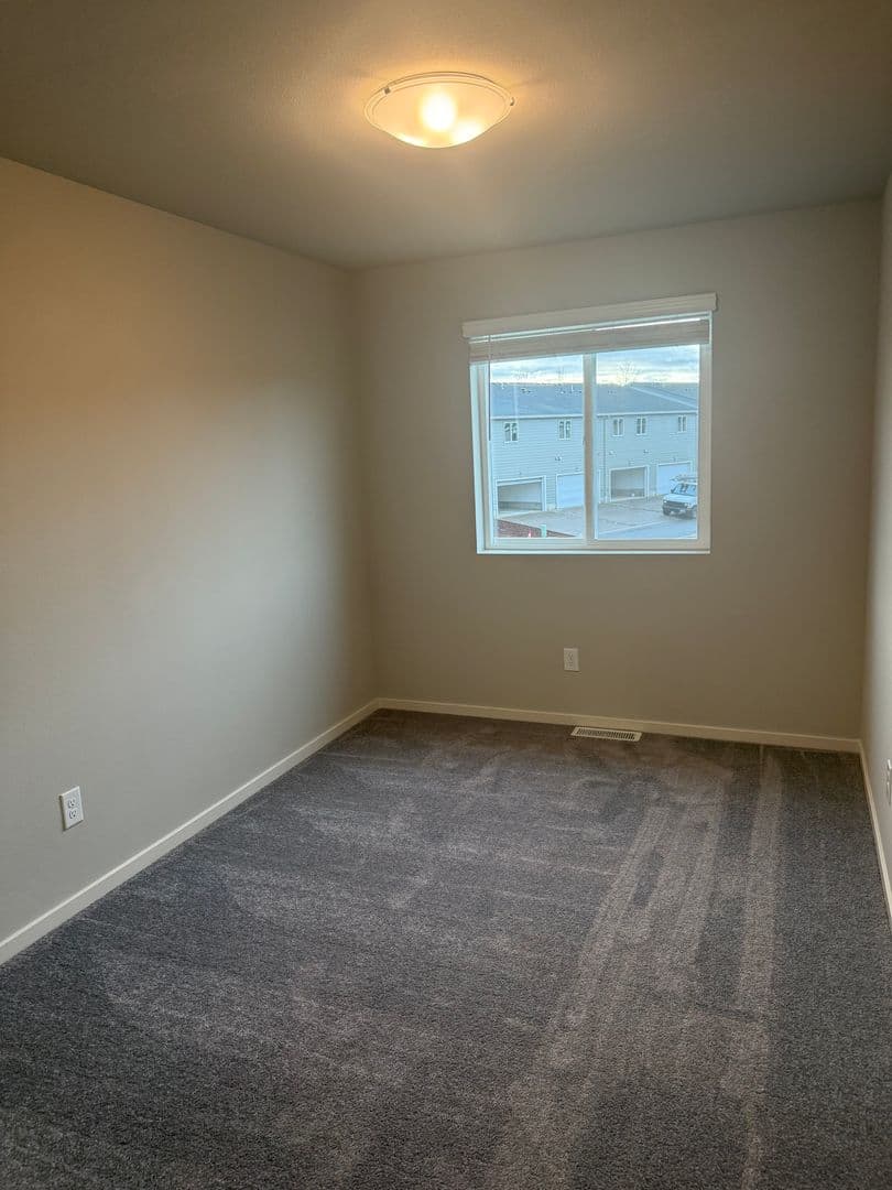 Woodburn House: 2466 Sawtelle Dr