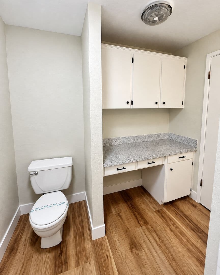Vancouver Apartment: 1323 E Reserve Street
