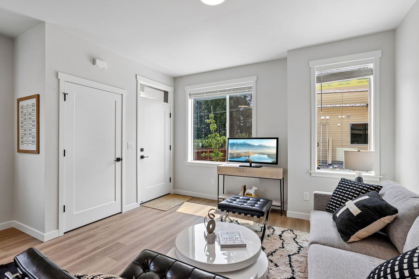 Vancouver Apartment: 6807 NE 15th