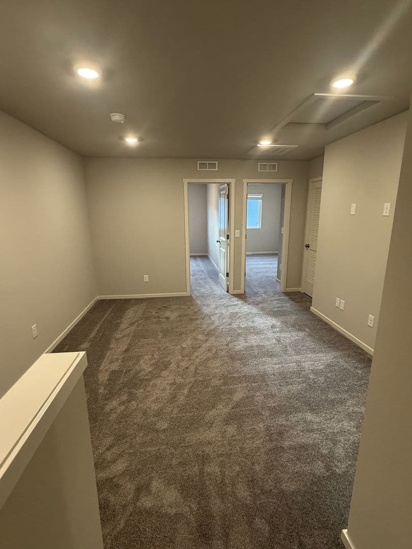 Woodburn House: 2466 Sawtelle Dr