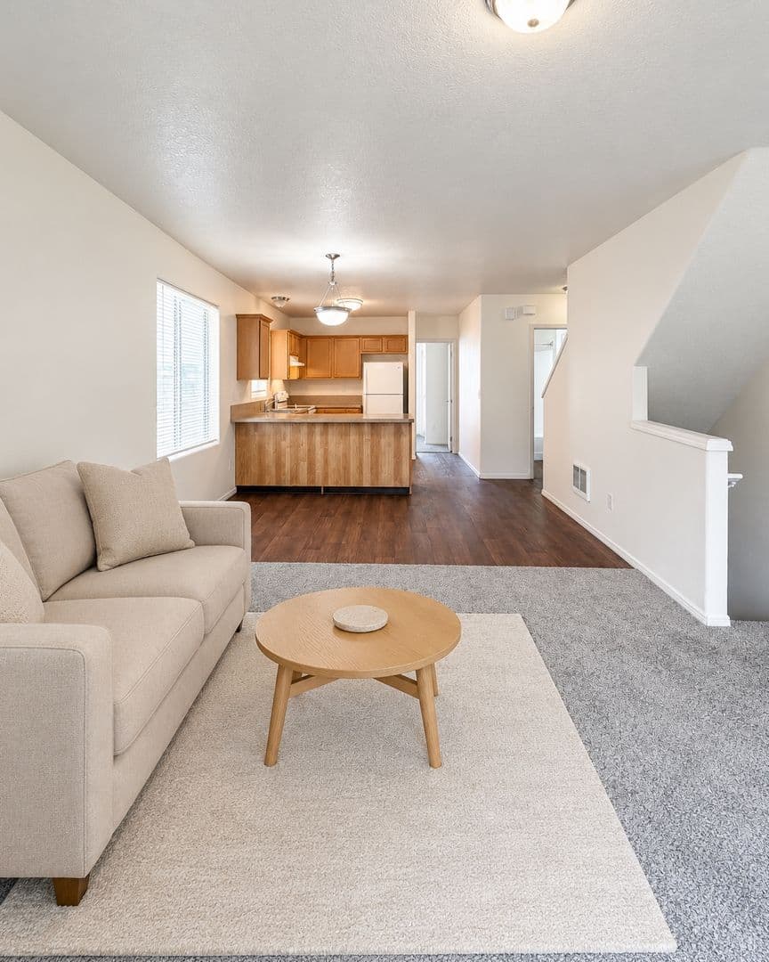 Portland Apartment: 12200 SE Ramona Street