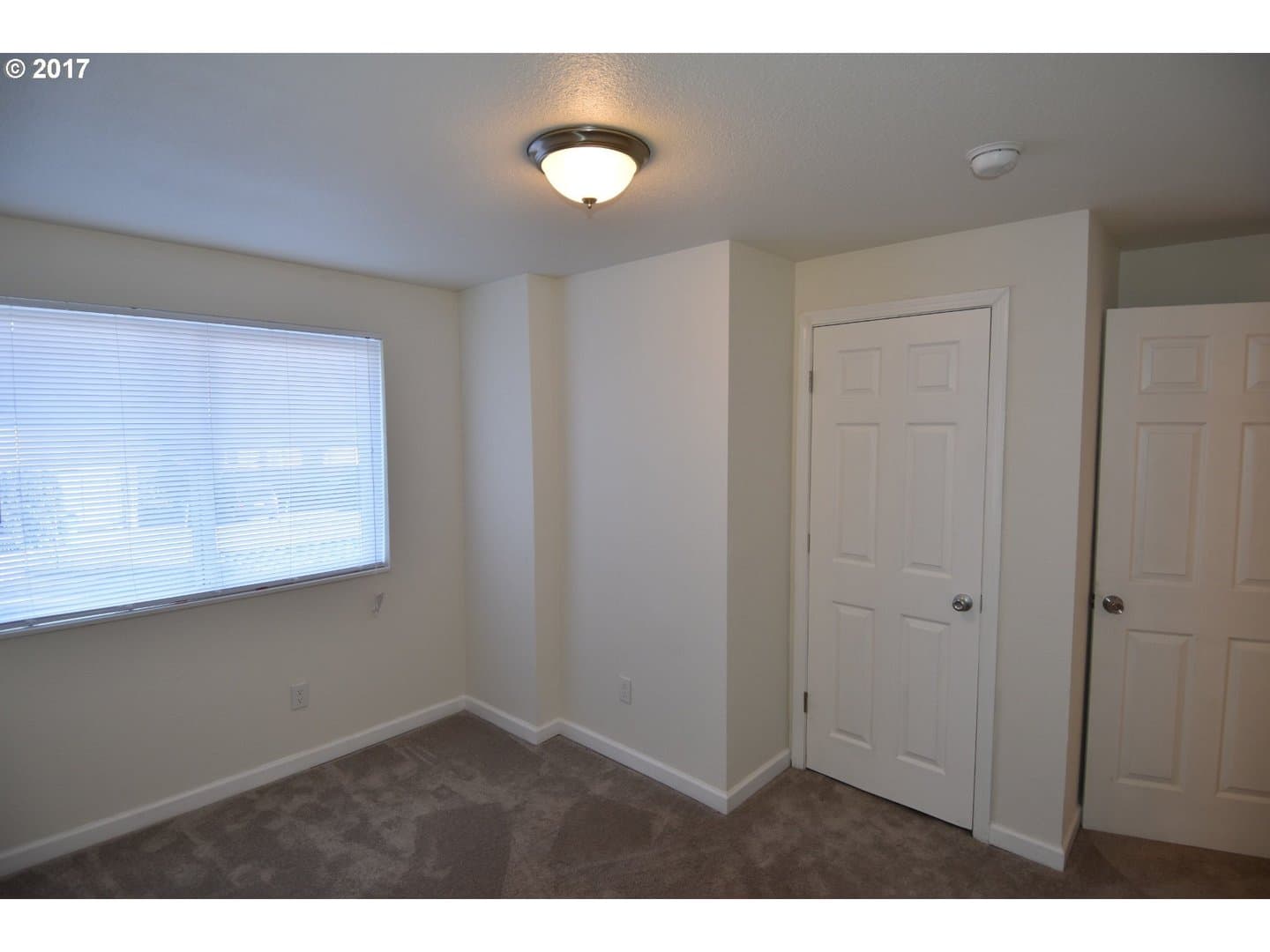 Vancouver Apartment: 3839 E 18th Street