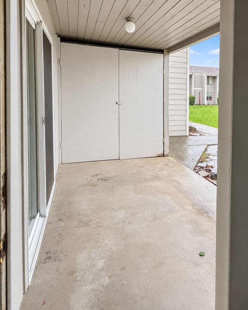 Battle Ground Apartment: 117 NE Clark Ave.