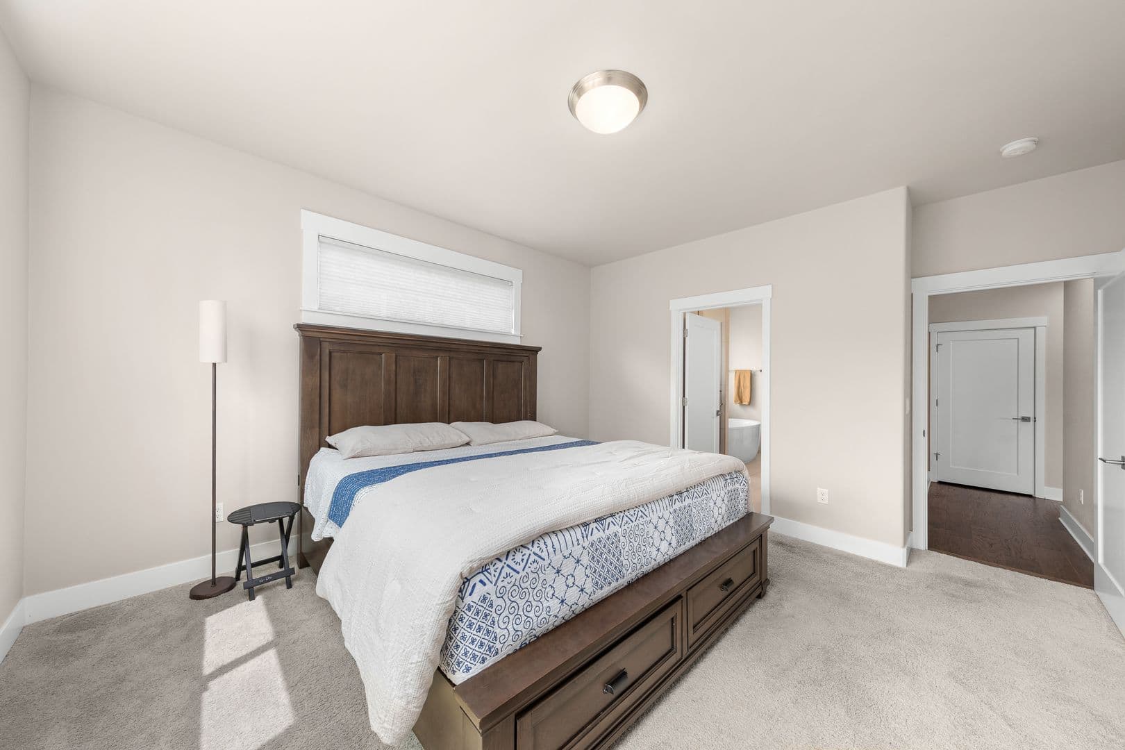 Camas House: 1776 NW Rolling Hills Dr