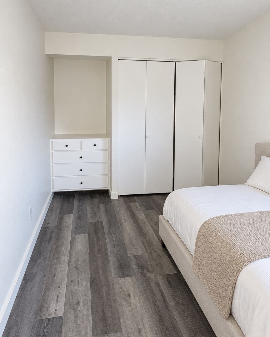 Battle Ground Apartment: 117 NE Clark Ave.