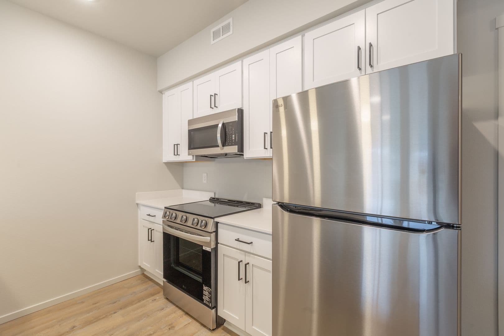Vancouver Apartment: 4202 NE Morrow Rd.