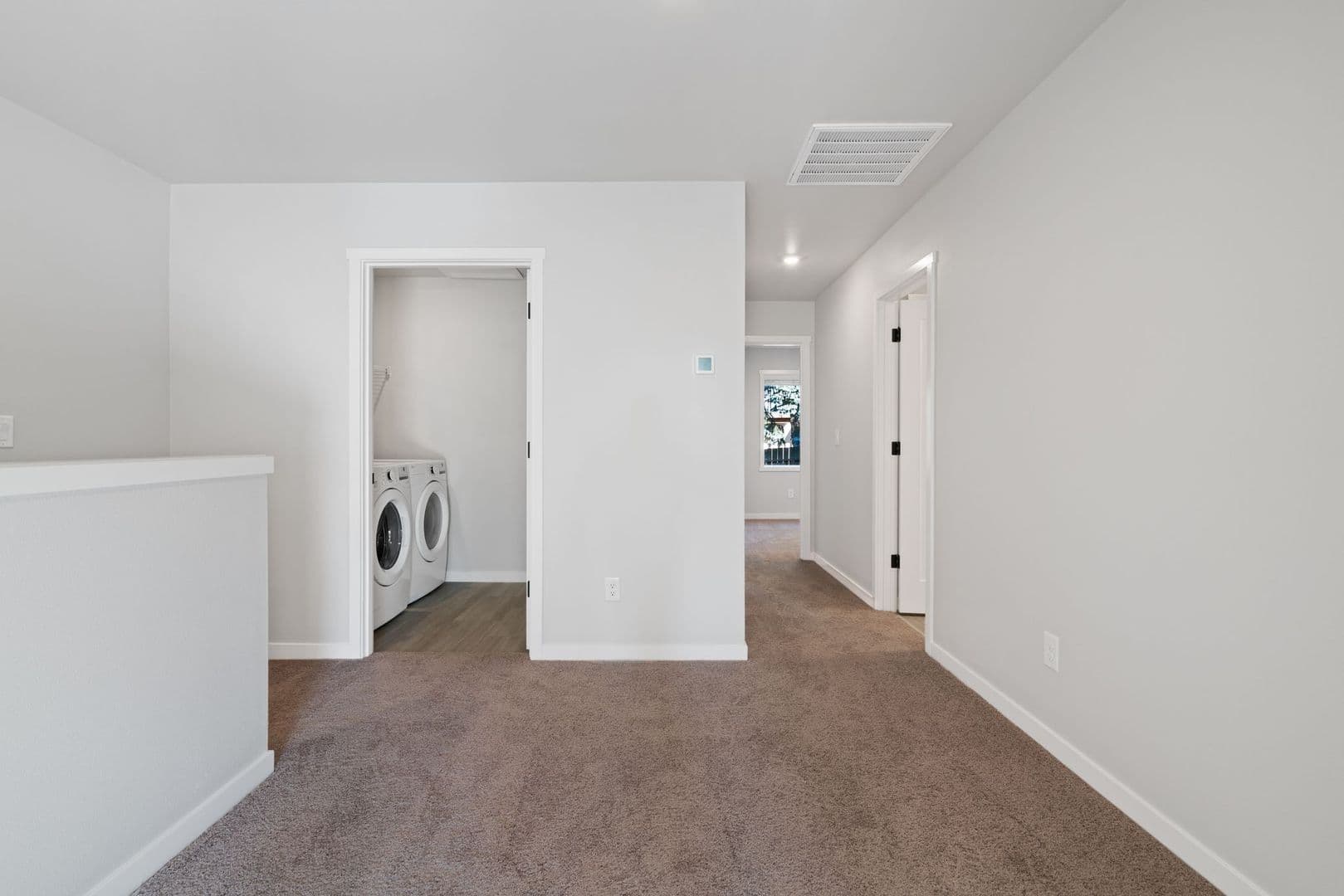 Vancouver Apartment: 3301-3318 NE 47th Ct