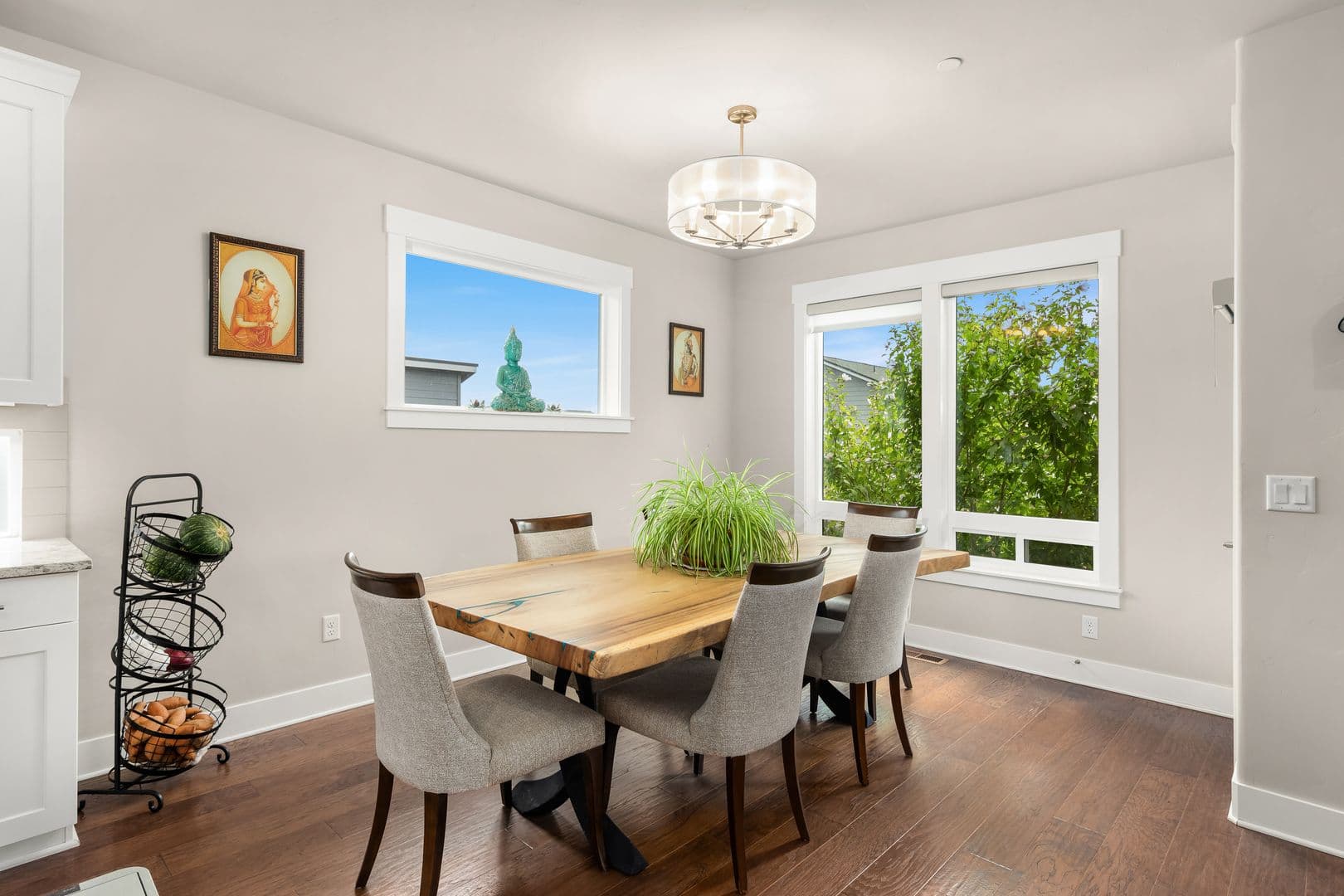 Camas House: 1776 NW Rolling Hills Dr