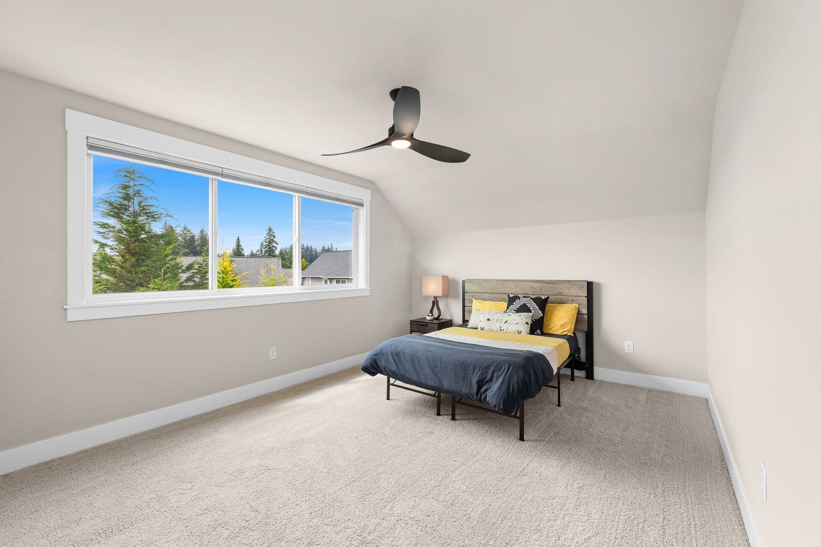 Camas House: 1776 NW Rolling Hills Dr