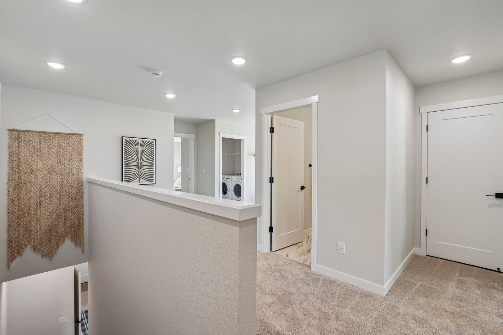 Vancouver Apartment: 6807 NE 15th