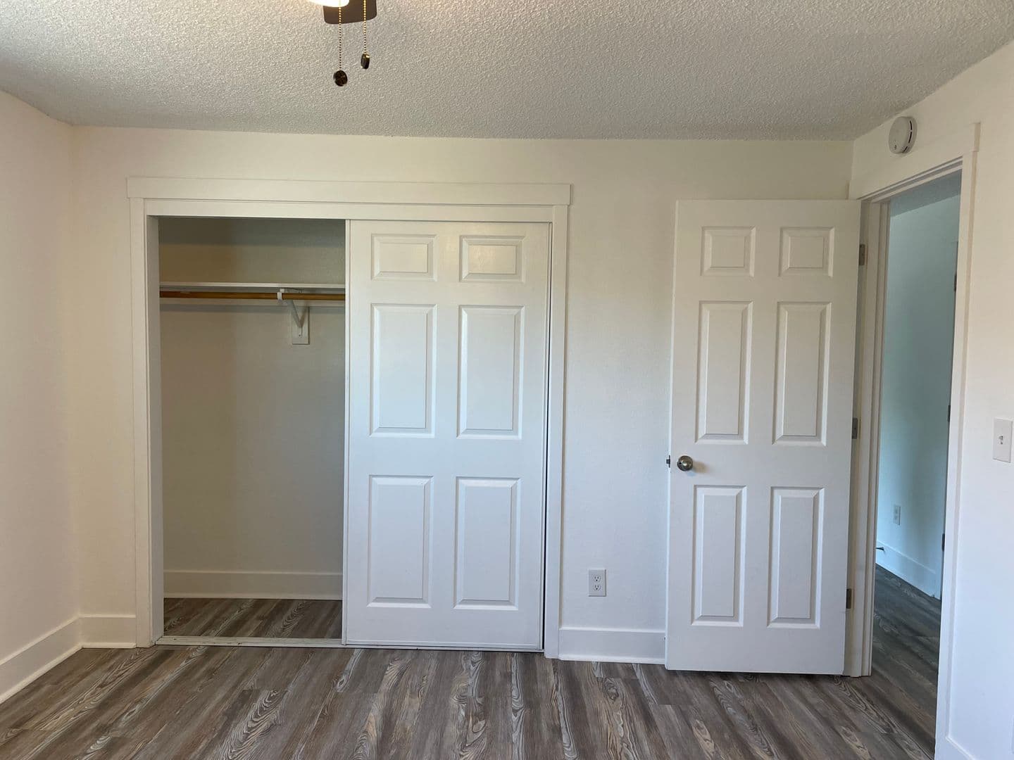 Woodland Apartment: 1712-1722 Lewis River Rd