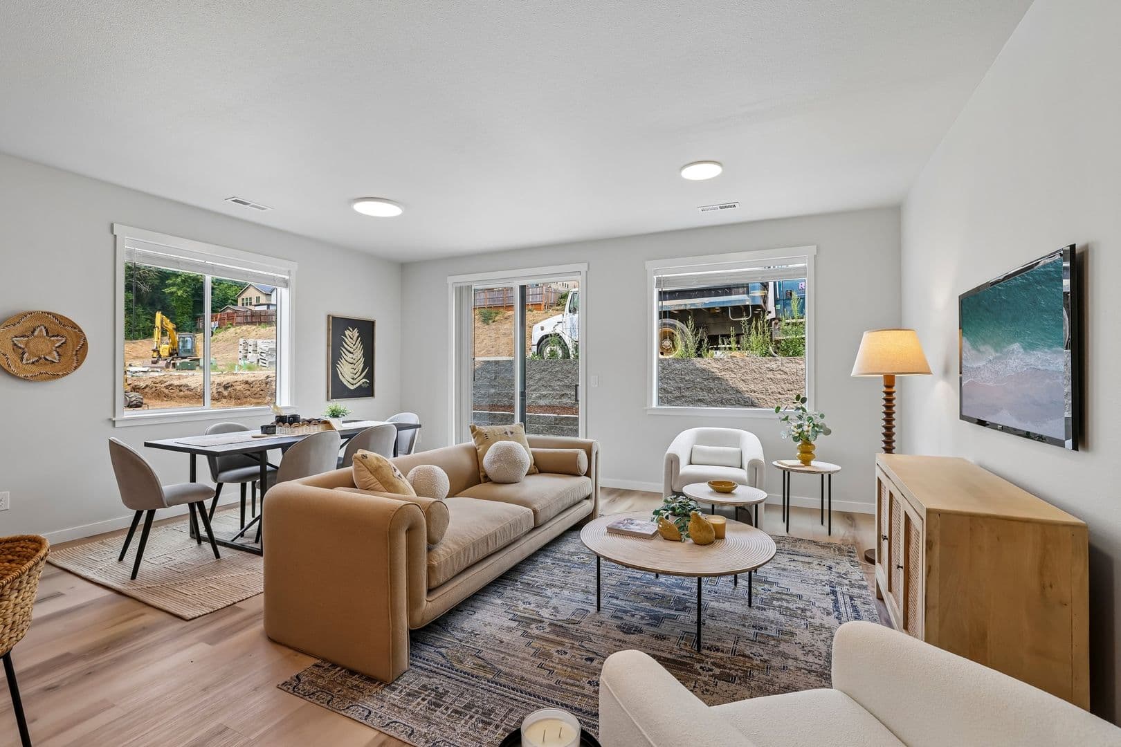 Vancouver Apartment: 6807 NE 15th