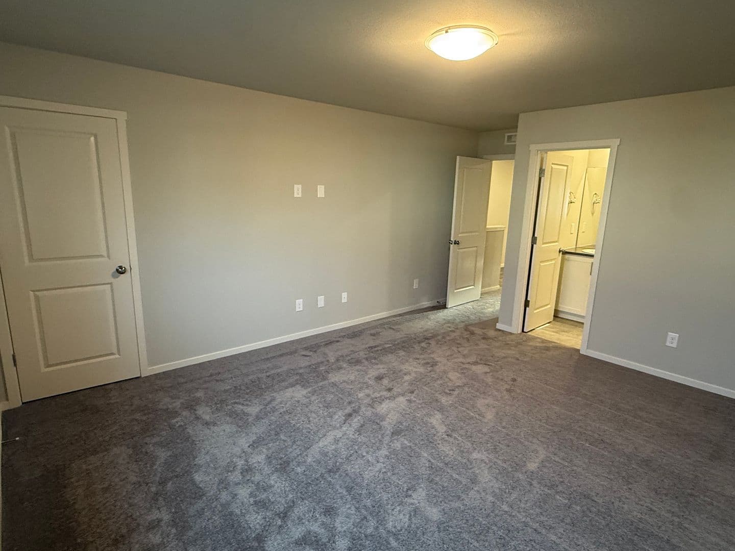 Woodburn House: 2466 Sawtelle Dr