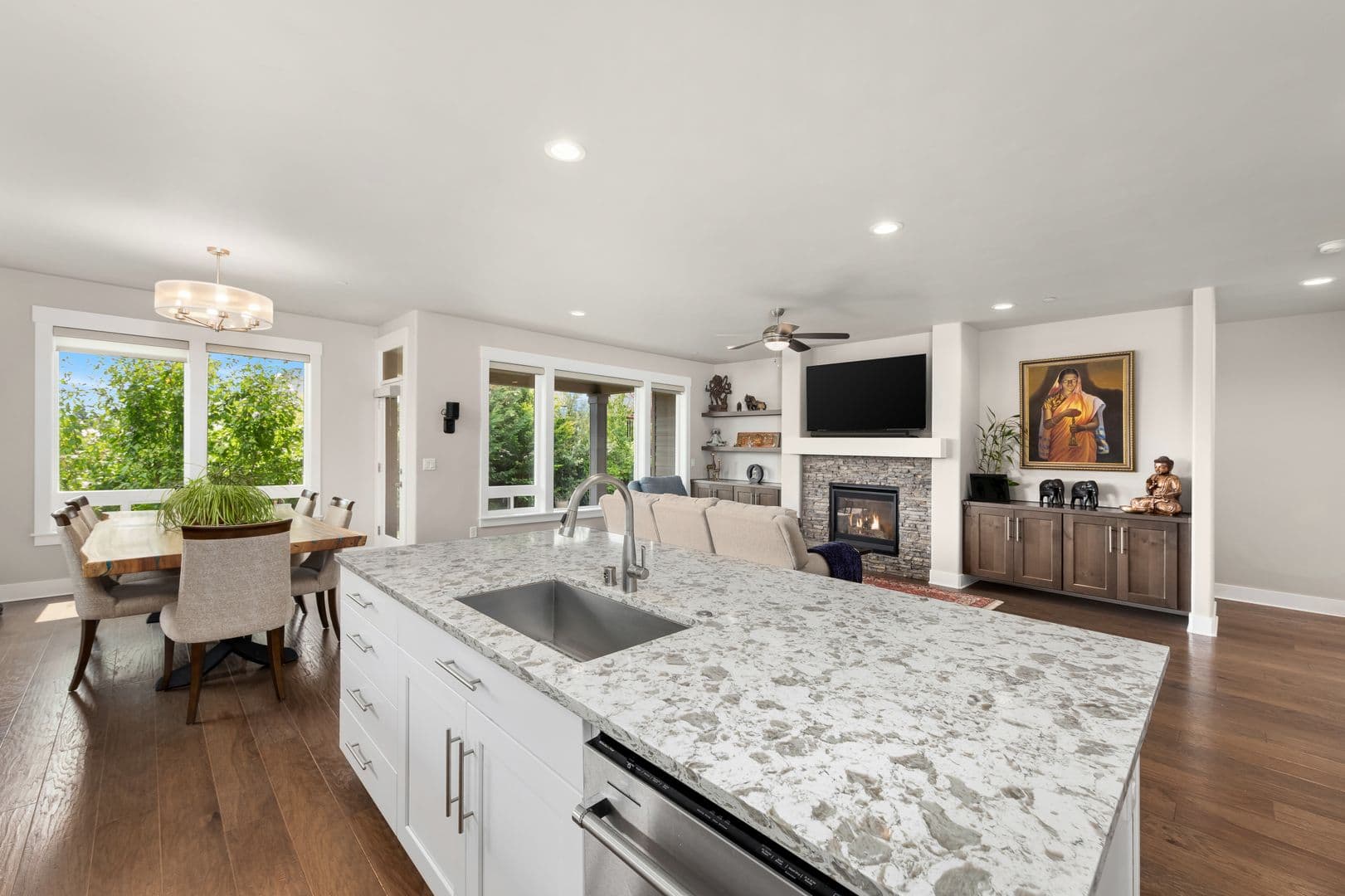 Camas House: 1776 NW Rolling Hills Dr
