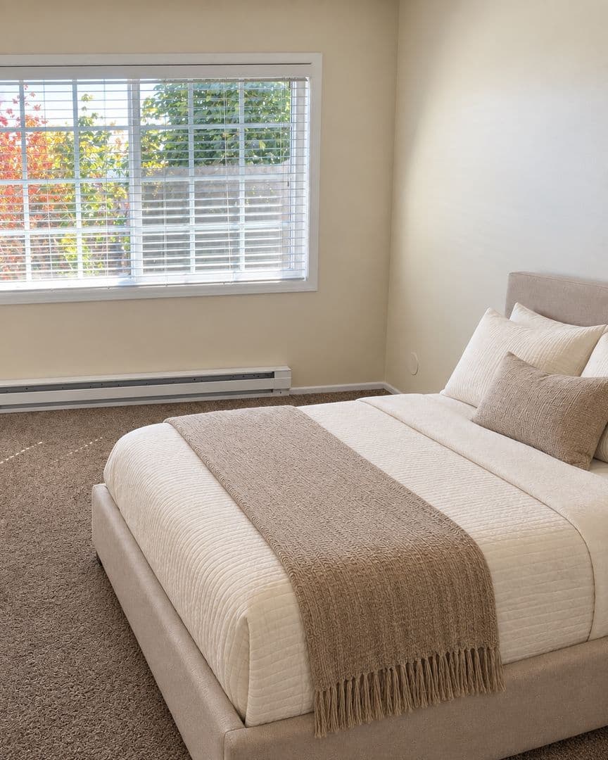 Vancouver Apartment: 2402-2452 E 8th Street