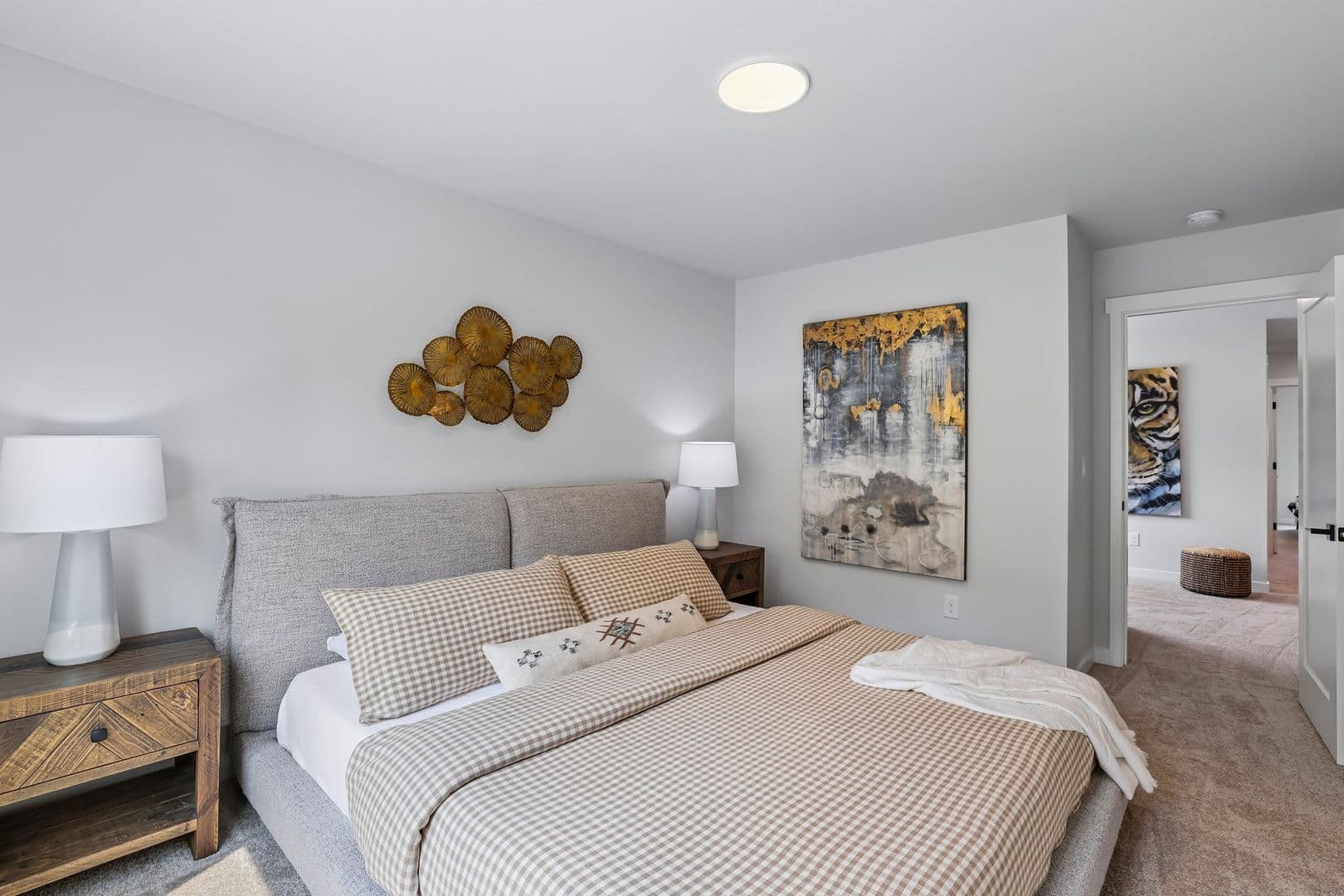 Vancouver Apartment: 6807 NE 15th