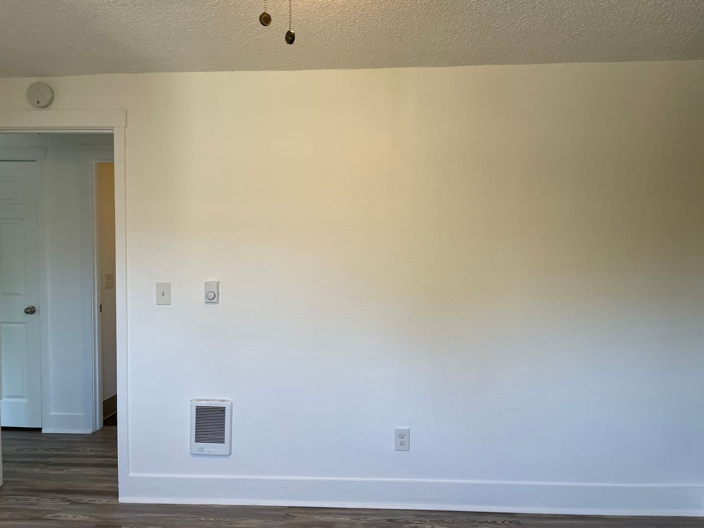 Woodland Apartment: 1712-1722 Lewis River Rd