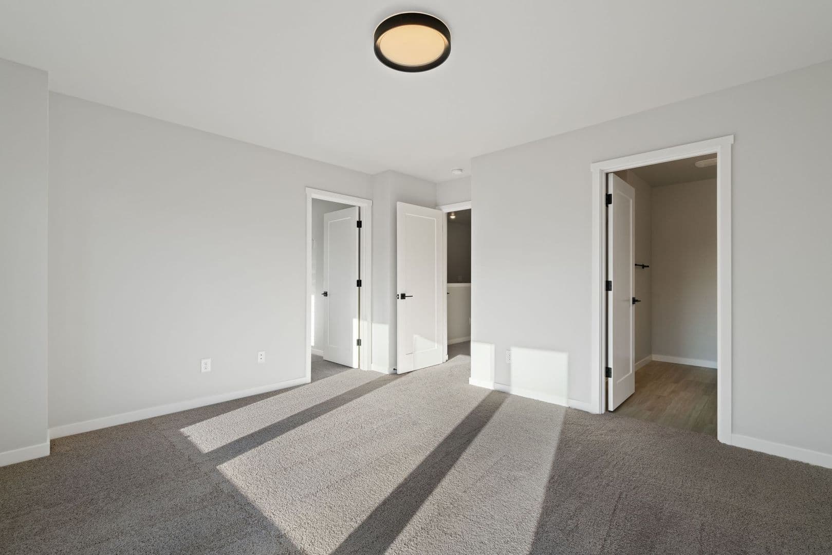 Vancouver Apartment: 3301-3318 NE 47th Ct