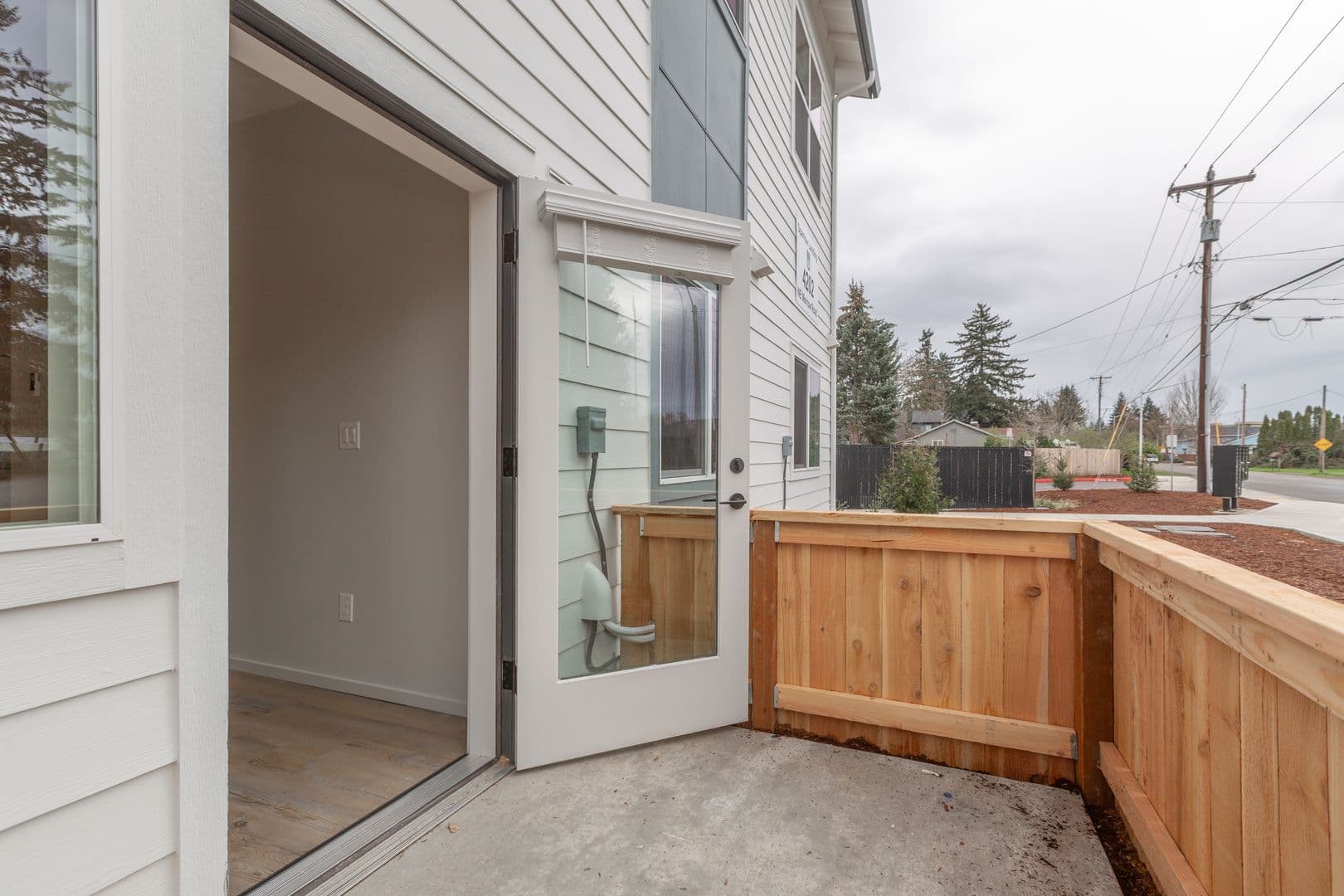 Vancouver Apartment: 4202 NE Morrow Rd.
