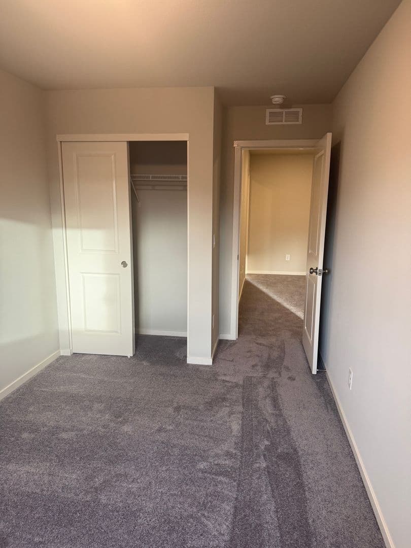 Woodburn House: 2466 Sawtelle Dr