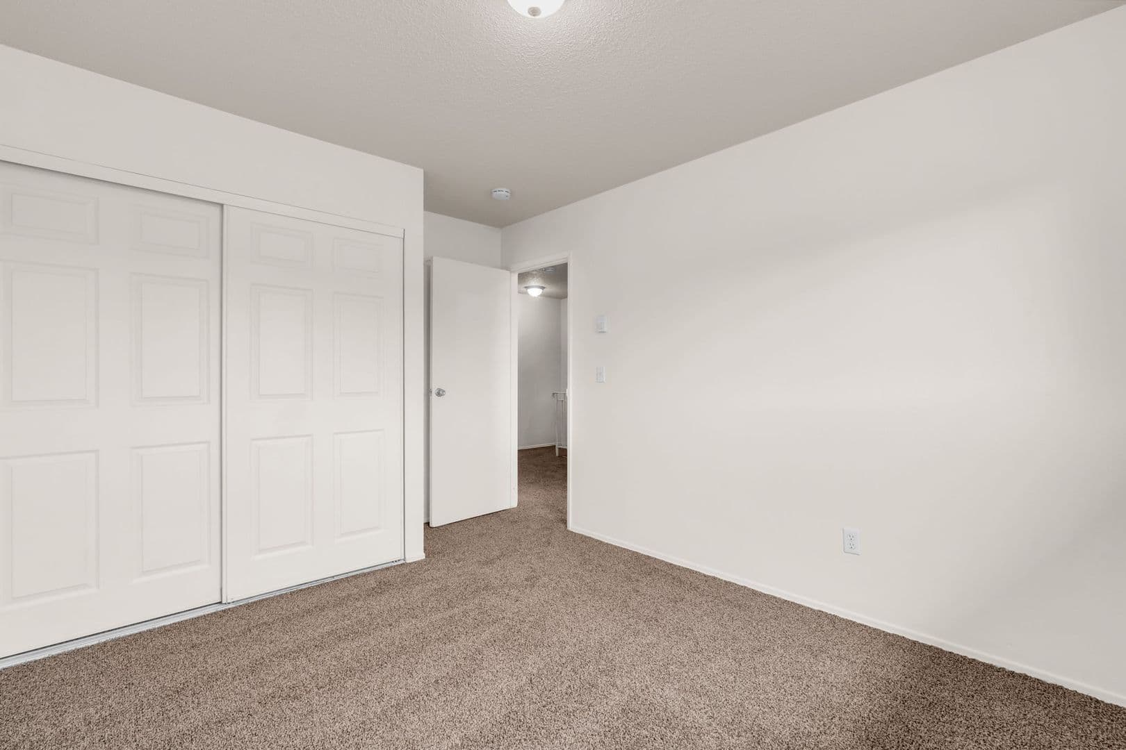 Gresham Apartment: 815 SE 223rd Ave