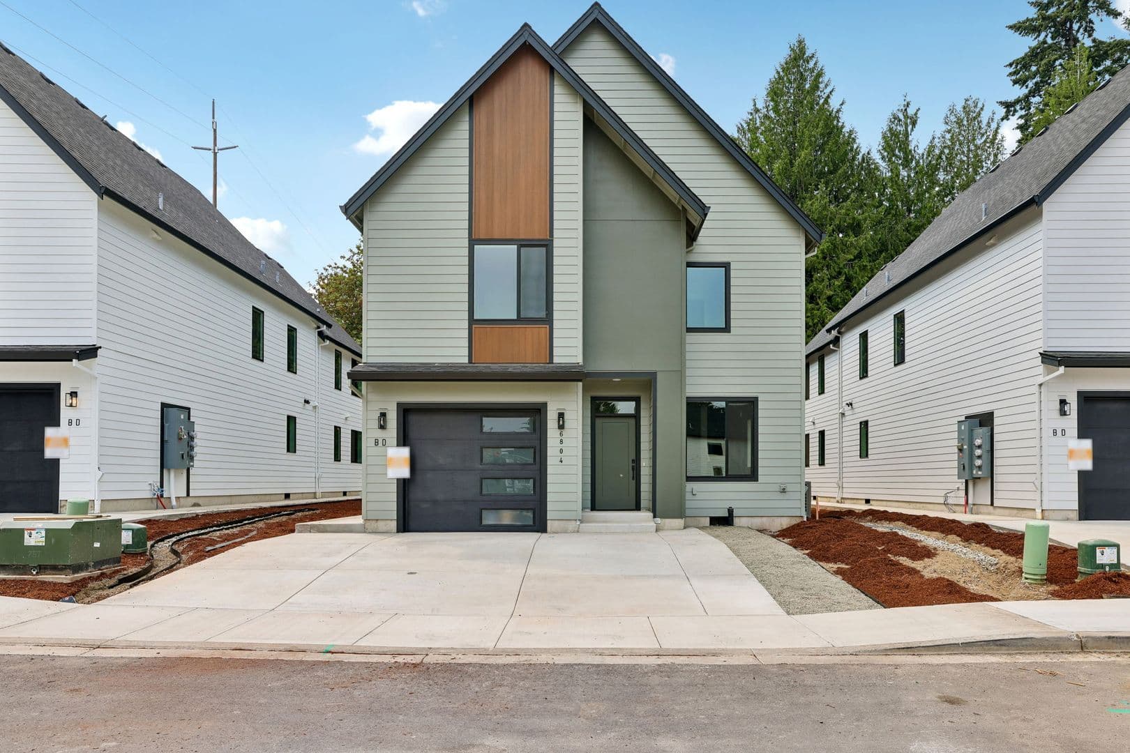 Vancouver Apartment: 6807 NE 15th