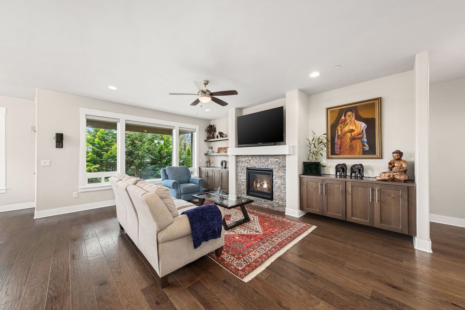 Camas House: 1776 NW Rolling Hills Dr