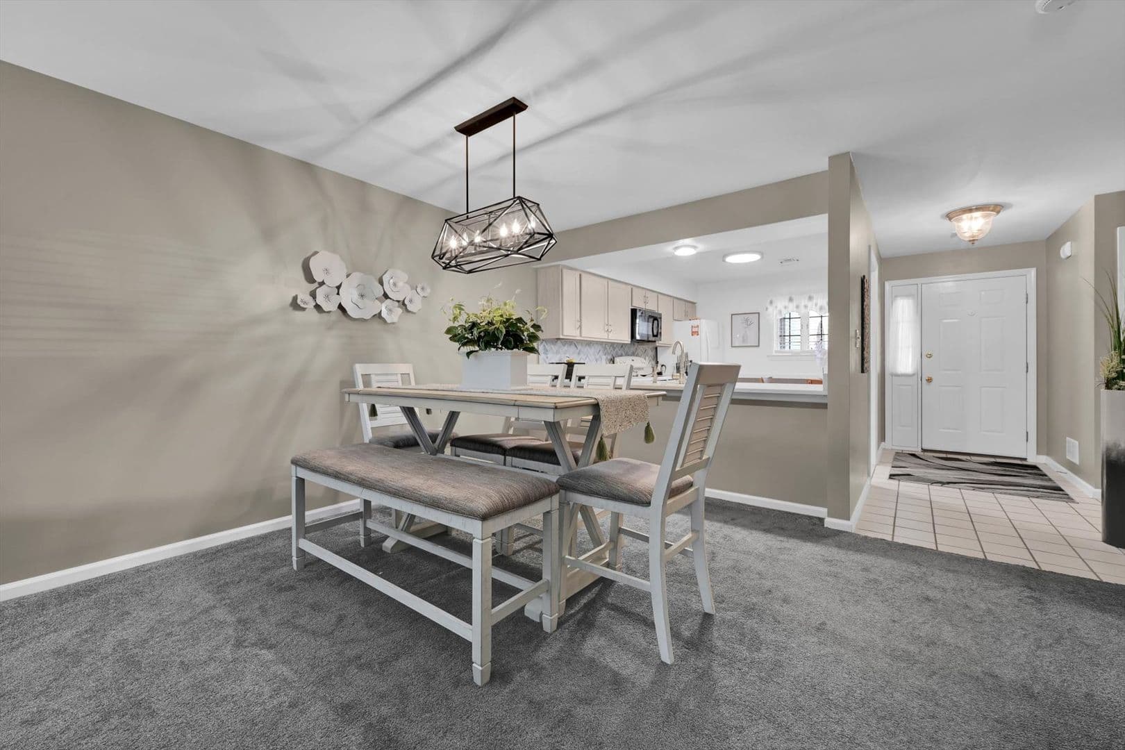 Lancaster House: 246 Black Oak Drive