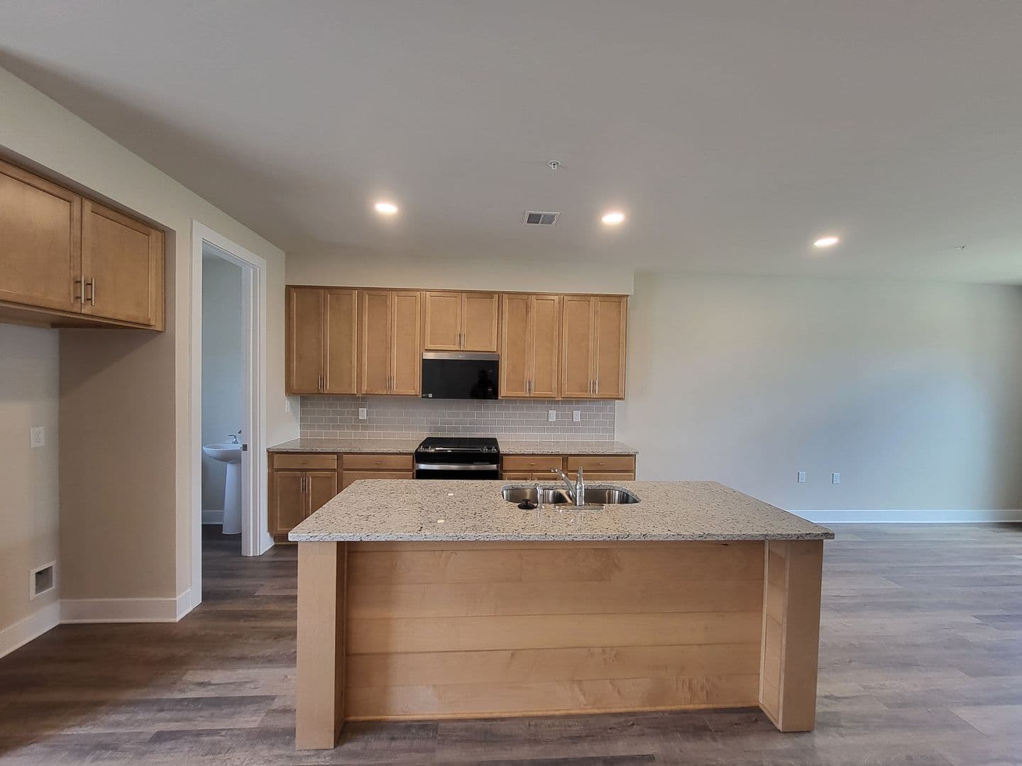 Mount Joy House: 1108 Ashworth St.