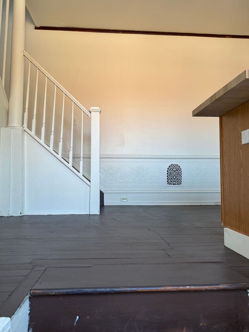 Lancaster Apartment: 538 W Orange St