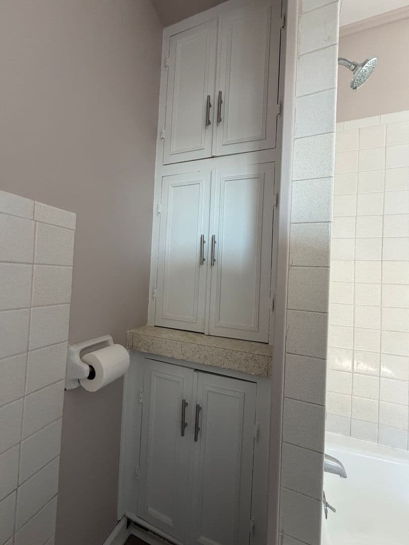 Millersville Apartment: 13 Manor Avenue