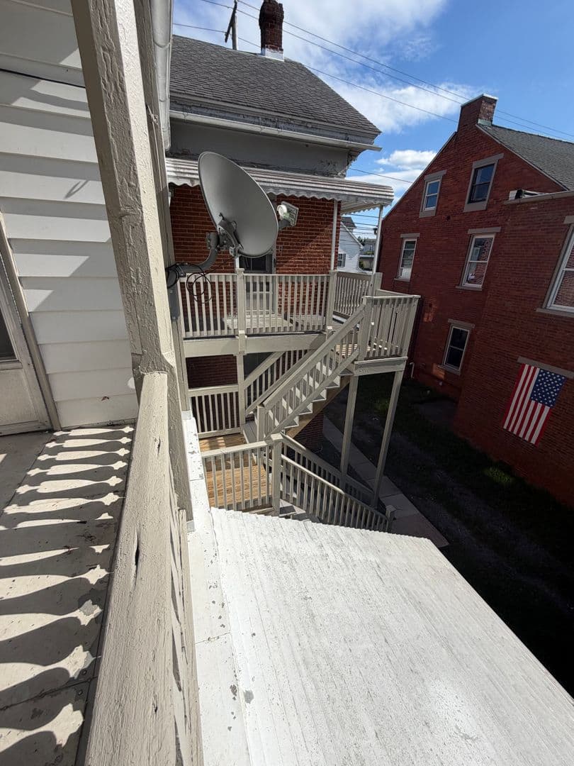 Millersville Apartment: 13 Manor Avenue