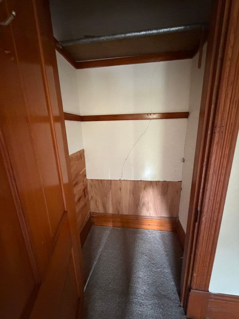 Lancaster House: 2115 Marietta Ave