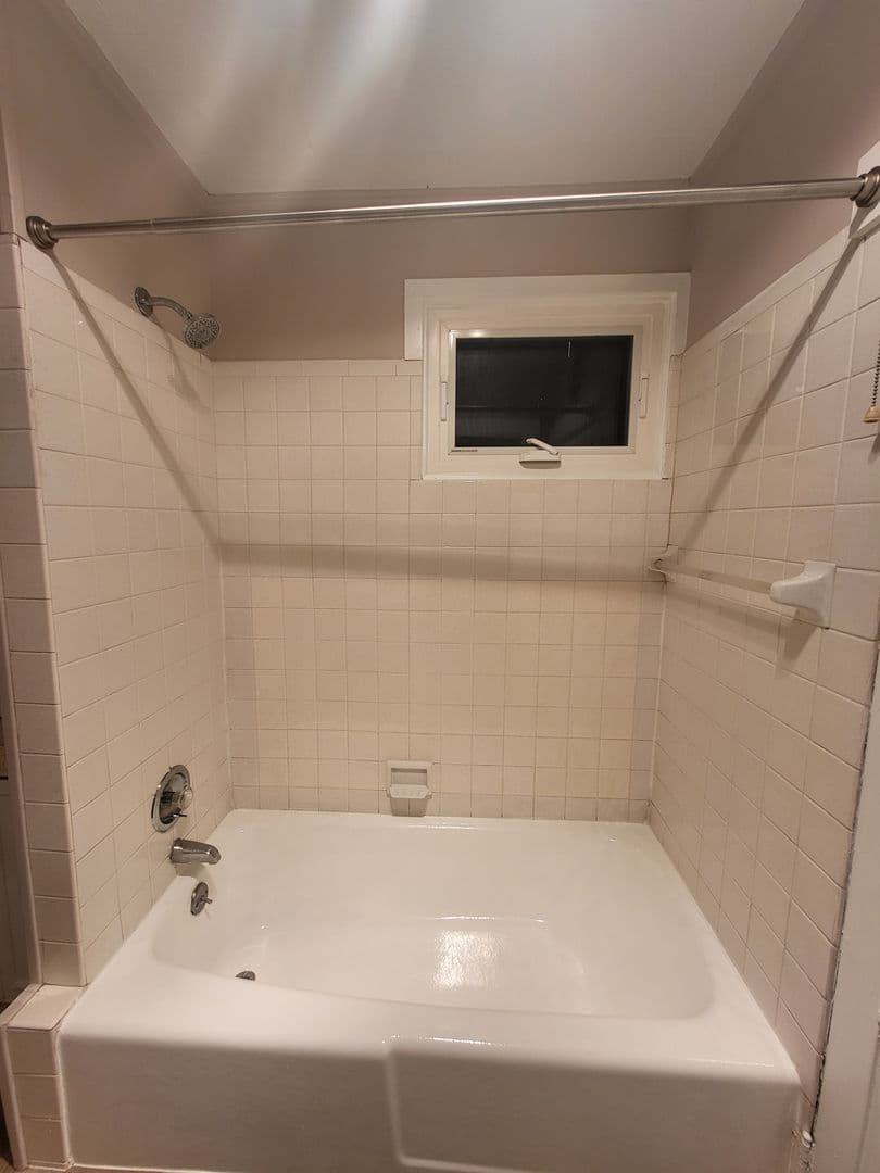 Millersville Apartment: 13 Manor Avenue